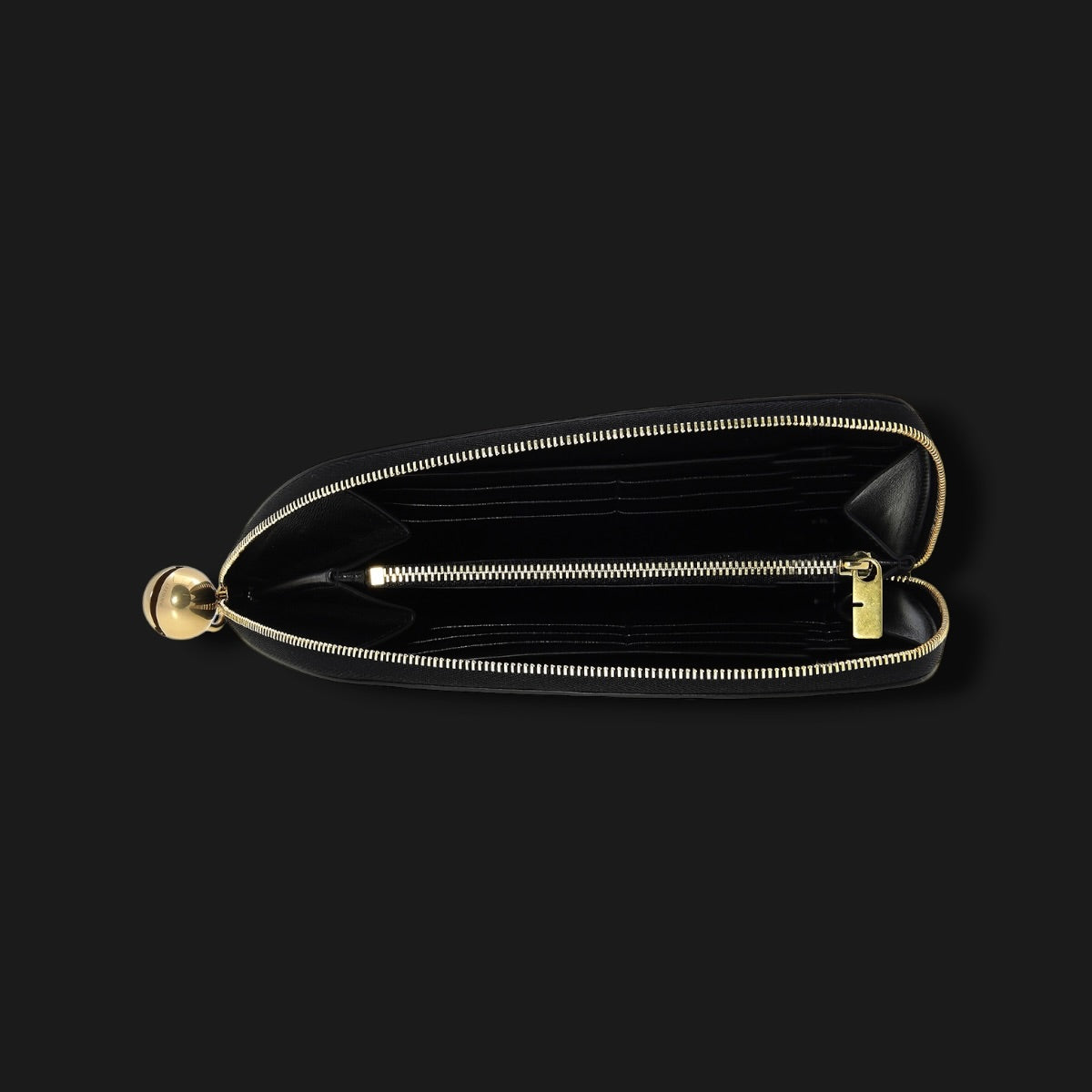 BURBERRY SHIELD BLACK LEATHER