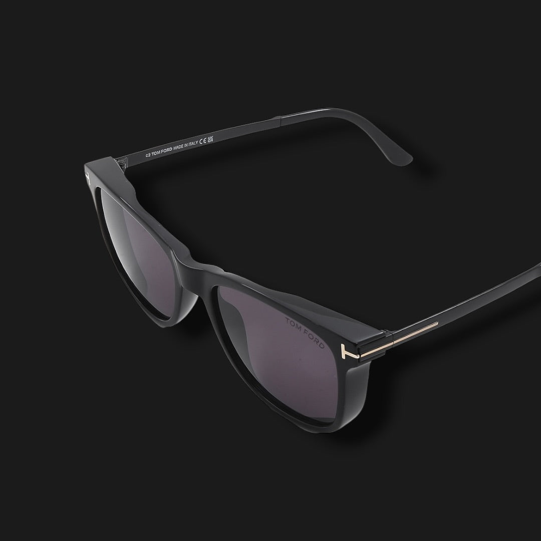 TOM FORD SINATRA SMOKE